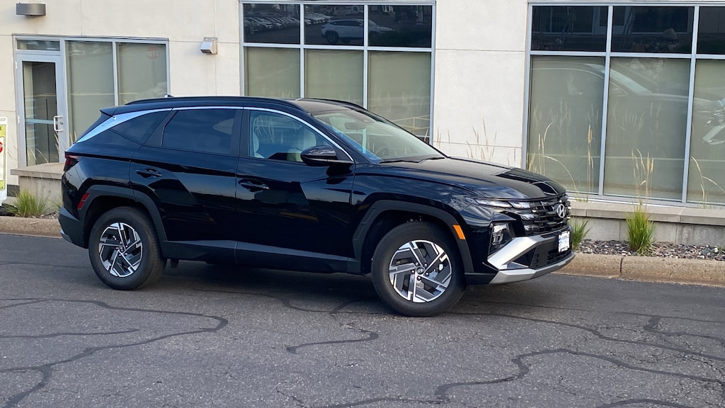 Certified 2025 Hyundai Tucson Hybrid Blue SUV
