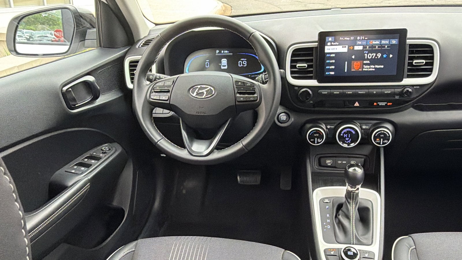 2026 Hyundai Venue SEL - Photo 14