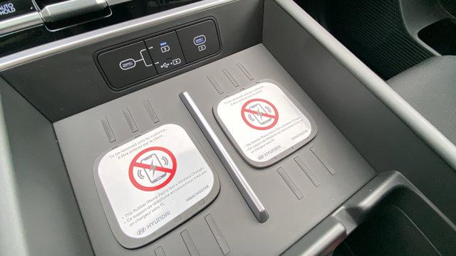 2026 Hyundai Santa Fe SE - Photo 16