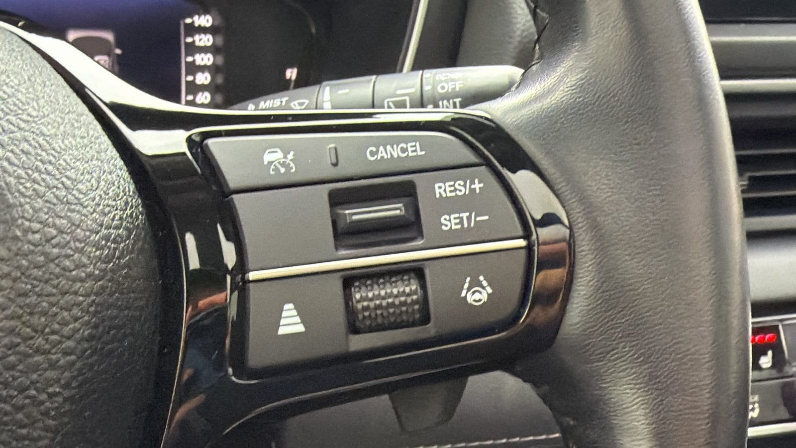 2023 Honda Pilot Elite - Photo 22