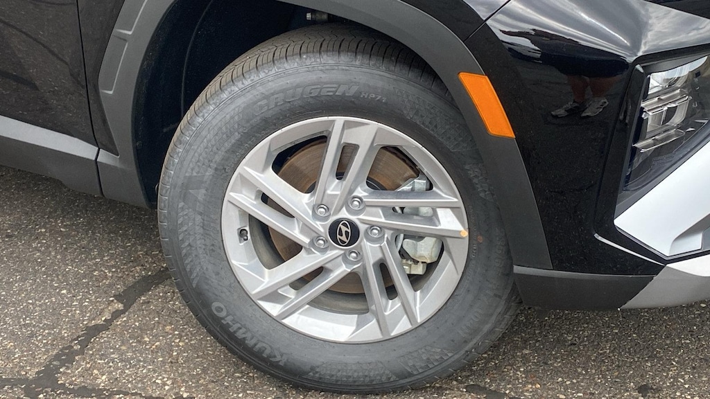 New 2026 Hyundai Tucson SE AWD SUV