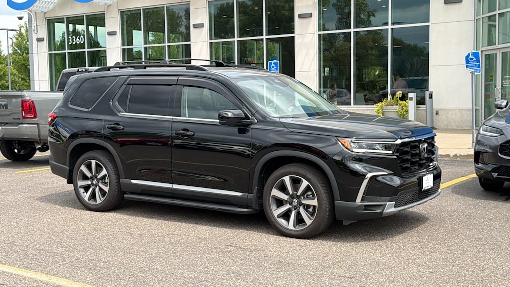Certified 2025 Honda Pilot Elite SUV