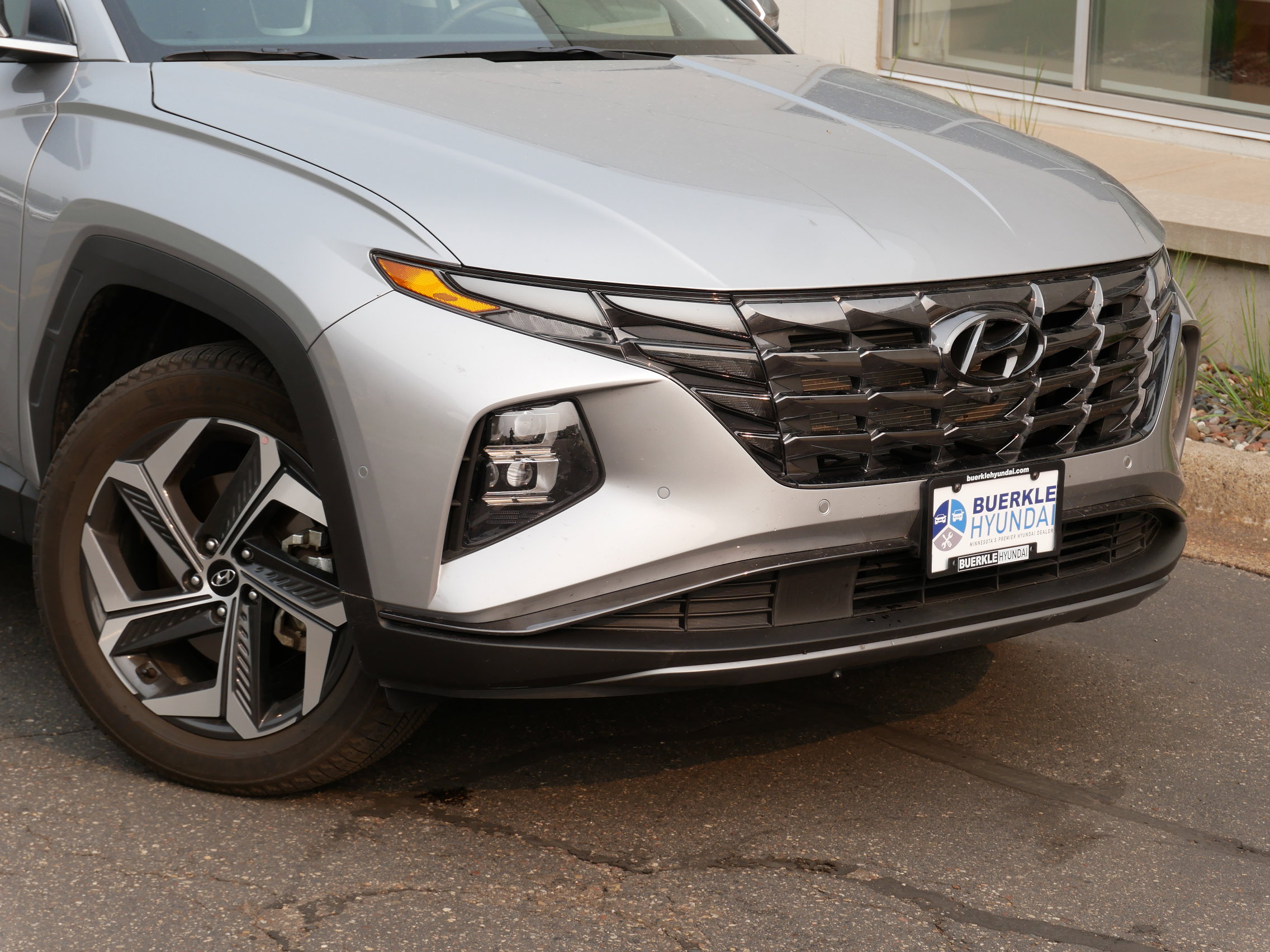 Certified 2023 Hyundai Tucson Limited with VIN 5NMJECAE6PH173615 for sale in Saint Paul, Minnesota