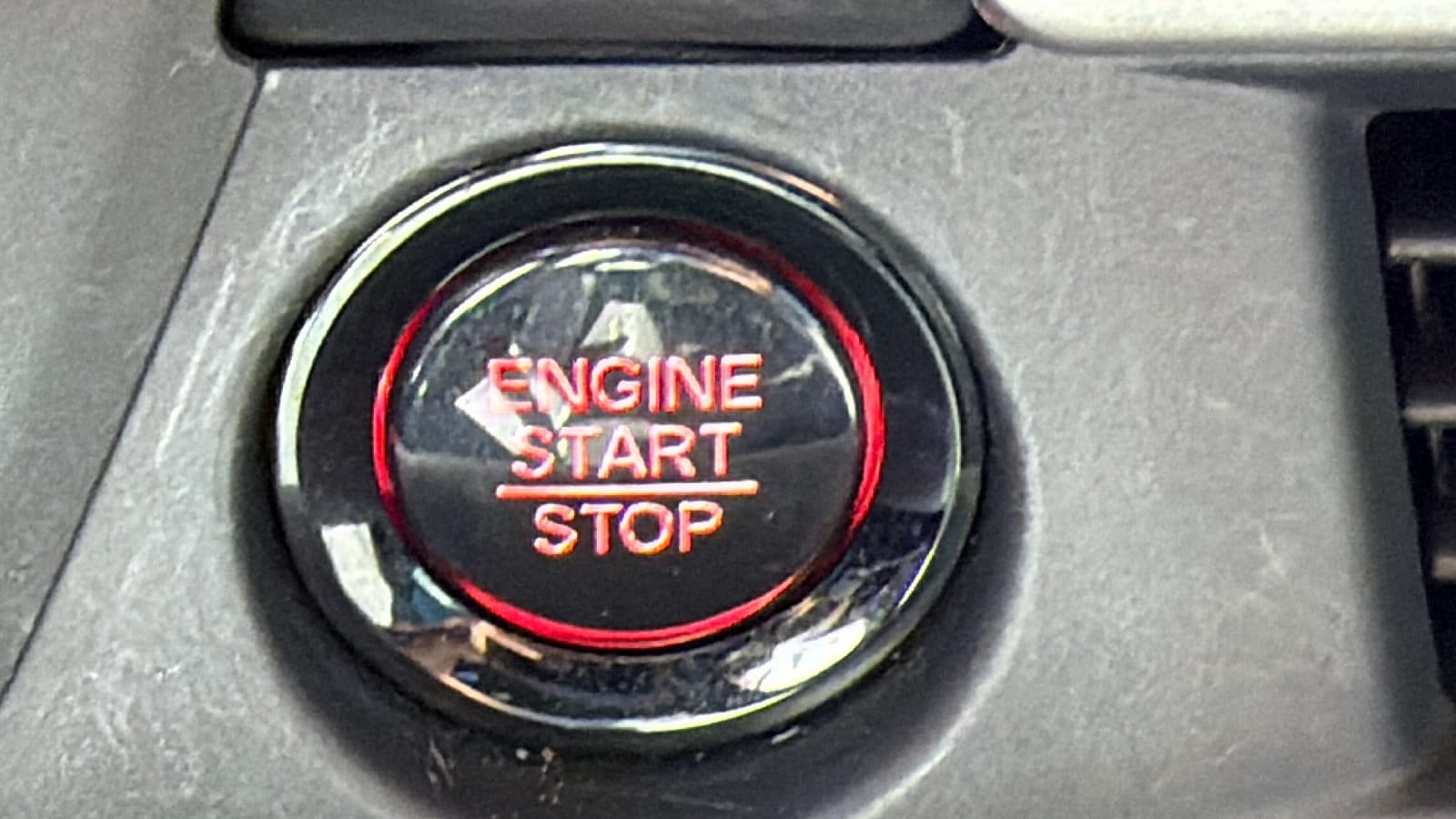 2023 Honda Pilot Touring - Photo 28