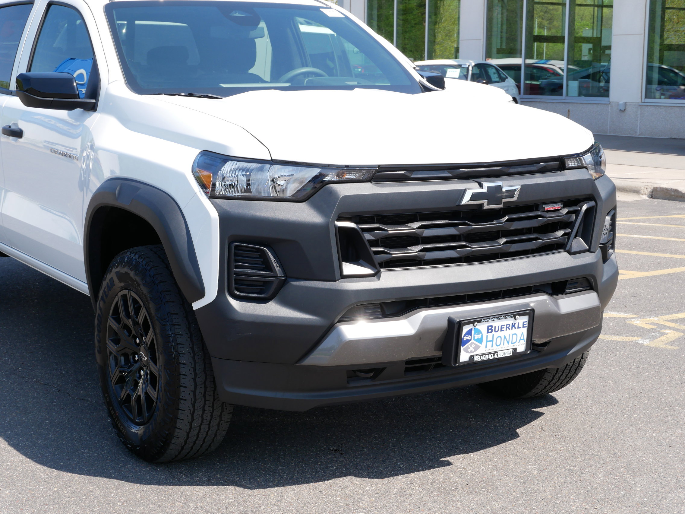 Used 2023 Chevrolet Colorado Trail Boss with VIN 1GCPTEEK1P1199304 for sale in Saint Paul, Minnesota
