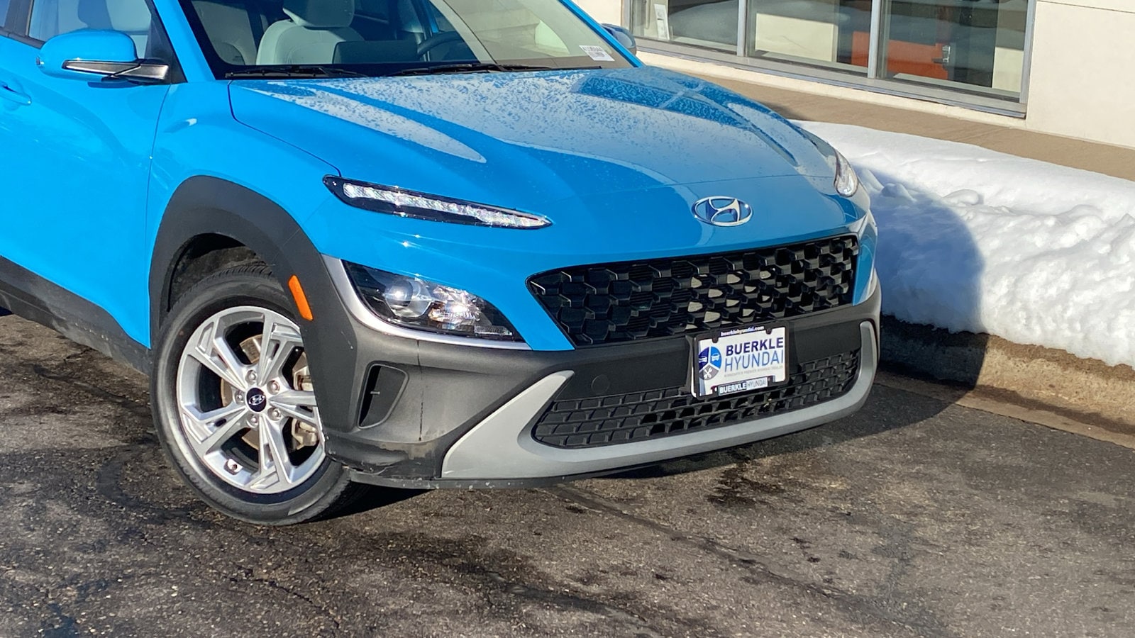 Certified 2023 Hyundai Kona SEL with VIN KM8K6CAB9PU001655 for sale in Saint Paul, Minnesota