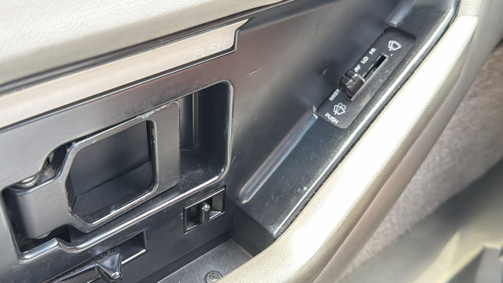 1986 Chevrolet Corvette - Photo 22