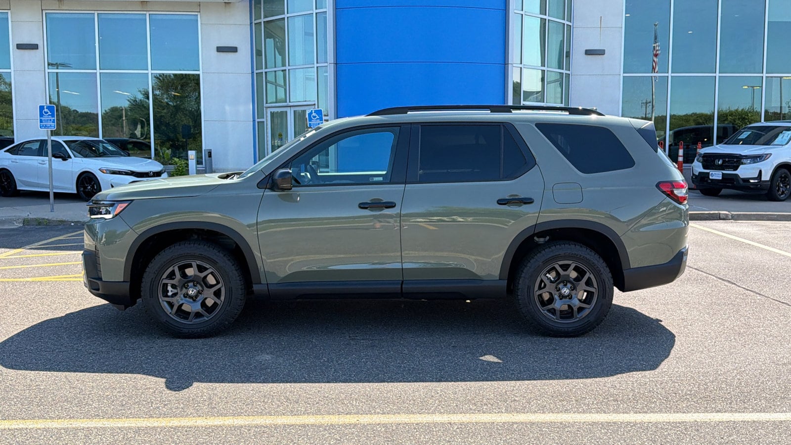 2026 Honda Pilot TrailSport - Photo 10