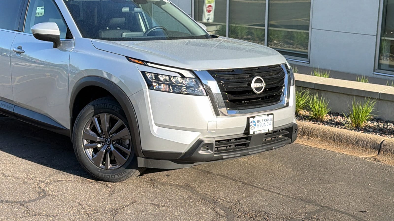 Used 2023 Nissan Pathfinder SV with VIN 5N1DR3BD2PC264950 for sale in Saint Paul, Minnesota