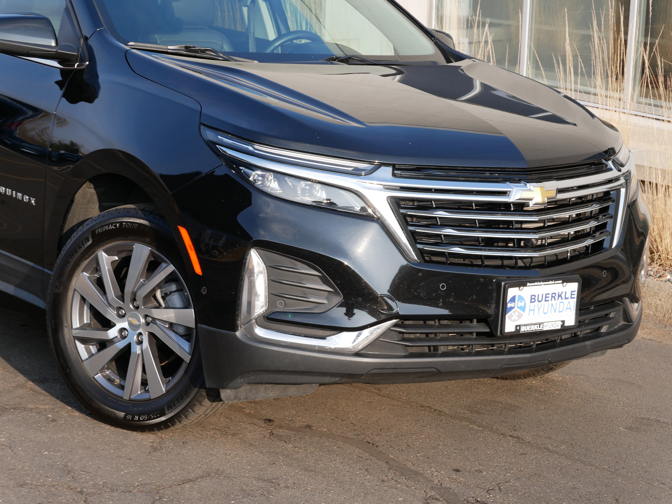 Used 2023 Chevrolet Equinox Premier with VIN 3GNAXXEG0PL196363 for sale in Saint Paul, Minnesota
