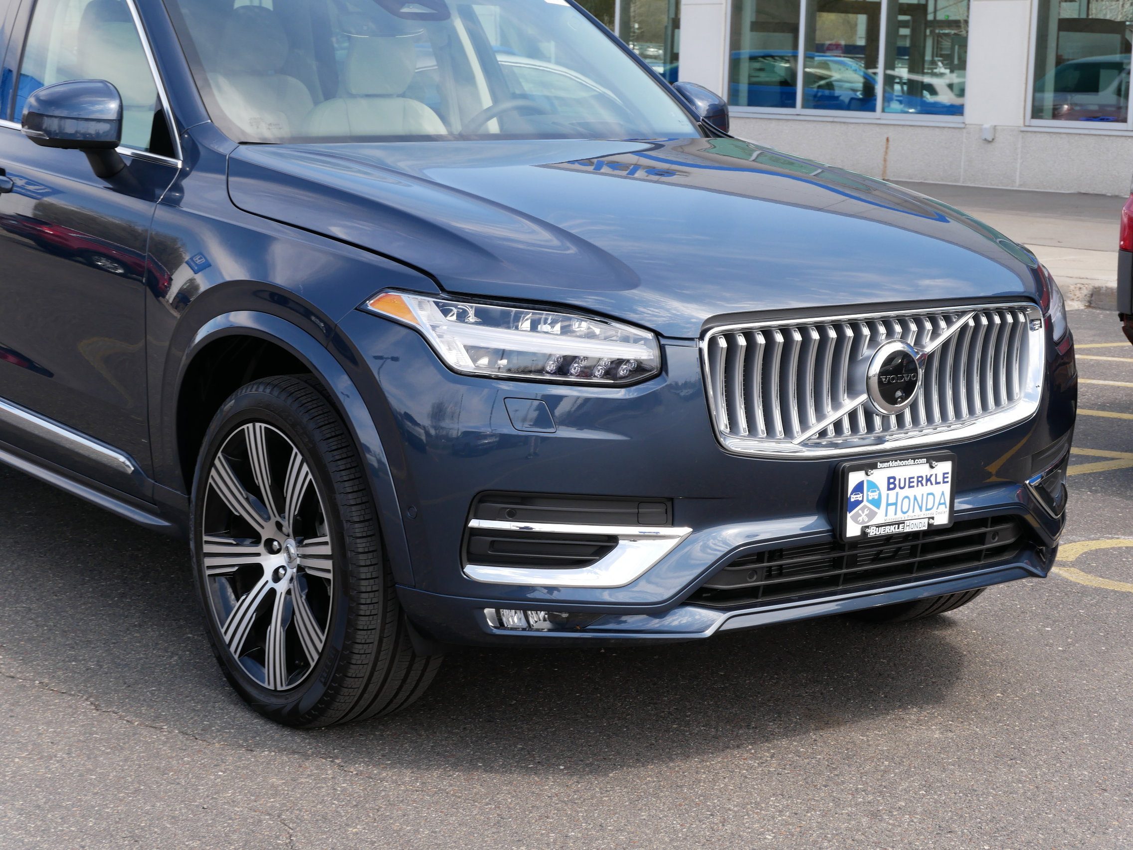 Used 2024 Volvo XC90 Ultimate with VIN YV4062JF5R1181680 for sale in Saint Paul, Minnesota
