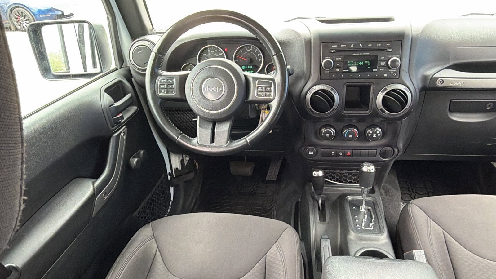 Photo 18