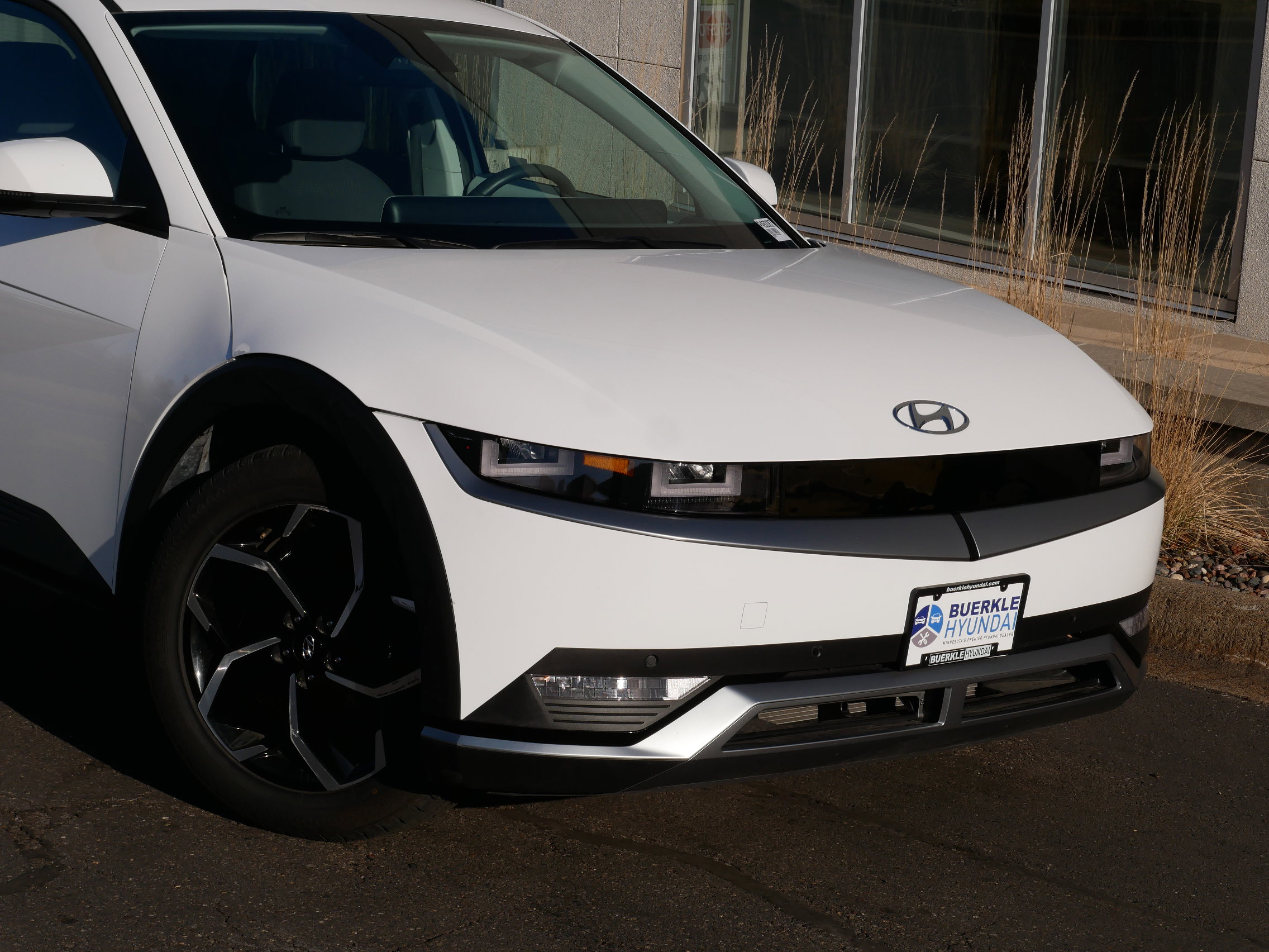 Certified 2024 Hyundai IONIQ 5 SEL with VIN KM8KNDDF3RU249698 for sale in Saint Paul, MN