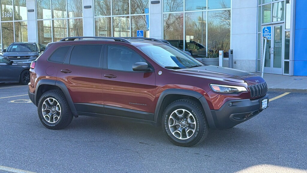 Used 2020 Jeep Cherokee Trailhawk SUV