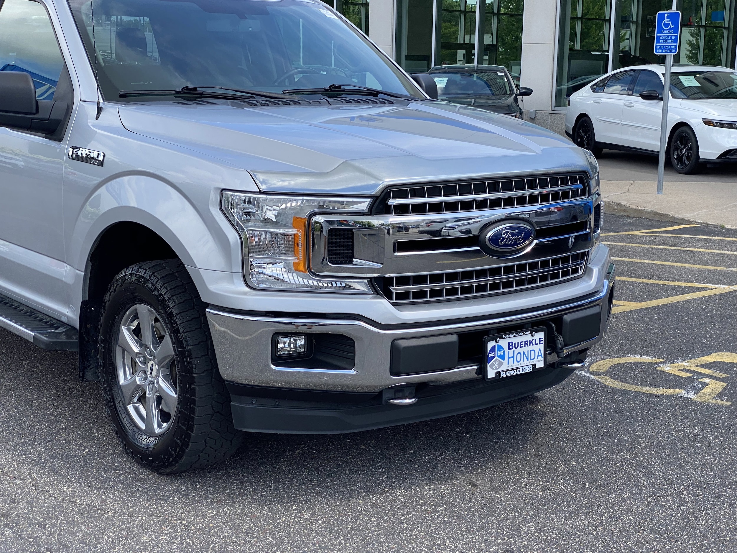 Used 2018 Ford F-150 XLT with VIN 1FTEW1EG1JFC63418 for sale in Saint Paul, Minnesota