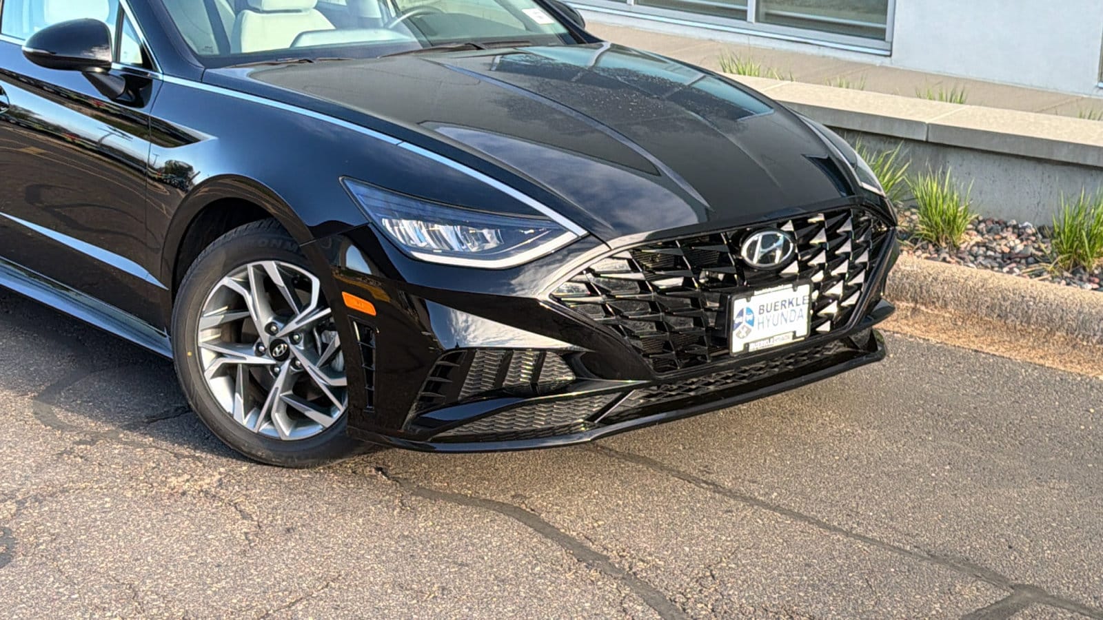 Certified 2023 Hyundai Sonata SEL with VIN KMHL14JA4PA290218 for sale in Saint Paul, Minnesota