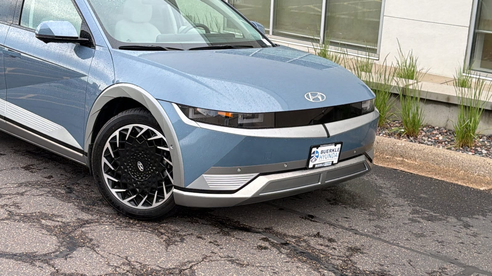 Certified 2024 Hyundai IONIQ 5 Limited with VIN KM8KRDDF3RU276971 for sale in Saint Paul, Minnesota