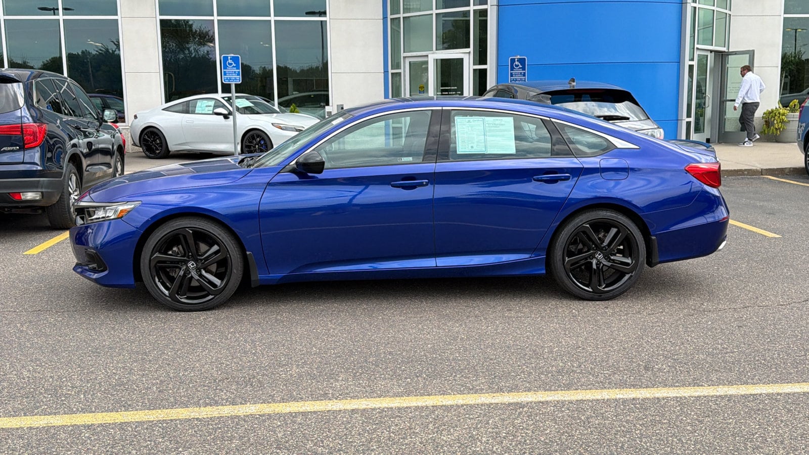 2022 Honda Accord Sport - Photo 10