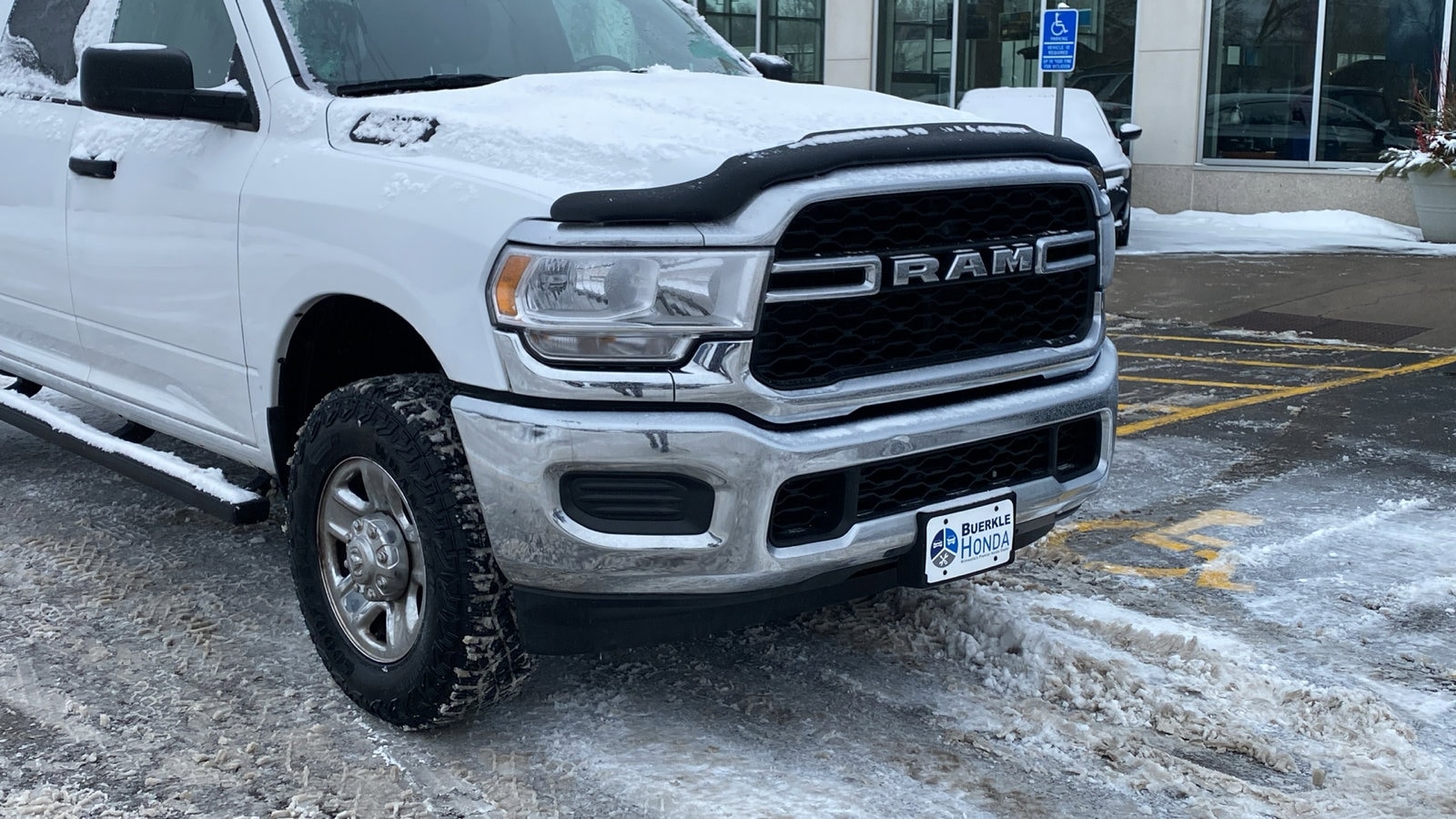 Used 2022 RAM Ram 2500 Pickup Tradesman with VIN 3C6UR5CJ8NG110779 for sale in Saint Paul, Minnesota