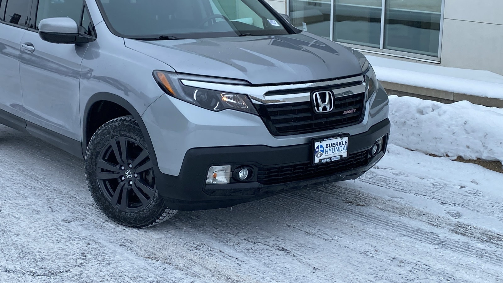 Used 2019 Honda Ridgeline Sport with VIN 5FPYK3F15KB048152 for sale in Saint Paul, Minnesota