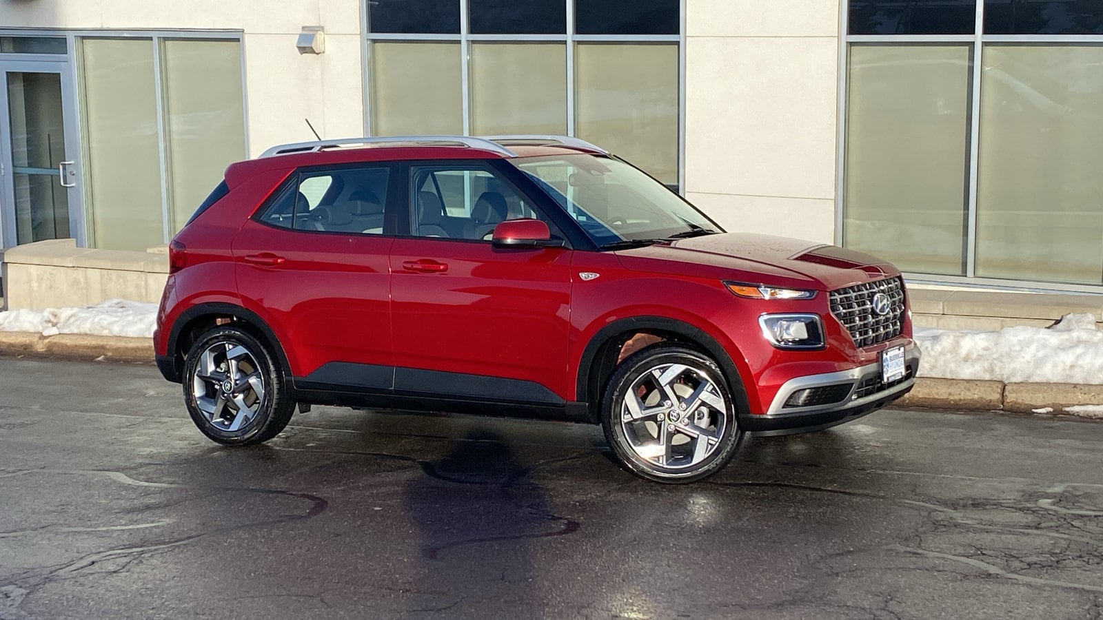 2025 Hyundai Venue SEL's photo