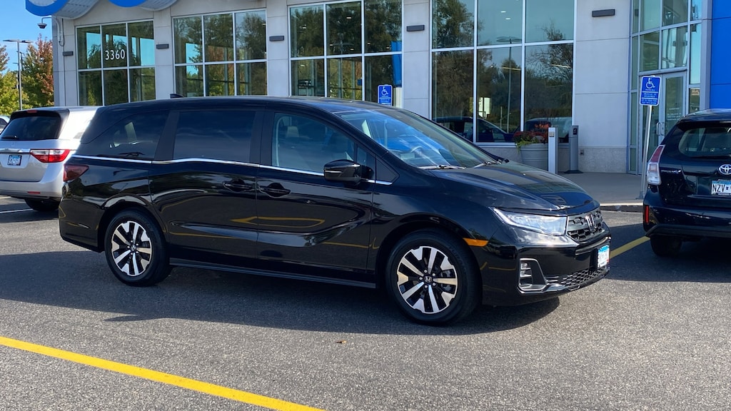 Certified 2025 Honda Odyssey EX-L Van