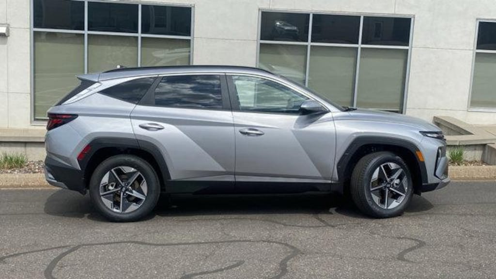 New 2026 Hyundai Tucson Hybrid SEL AWD SUV