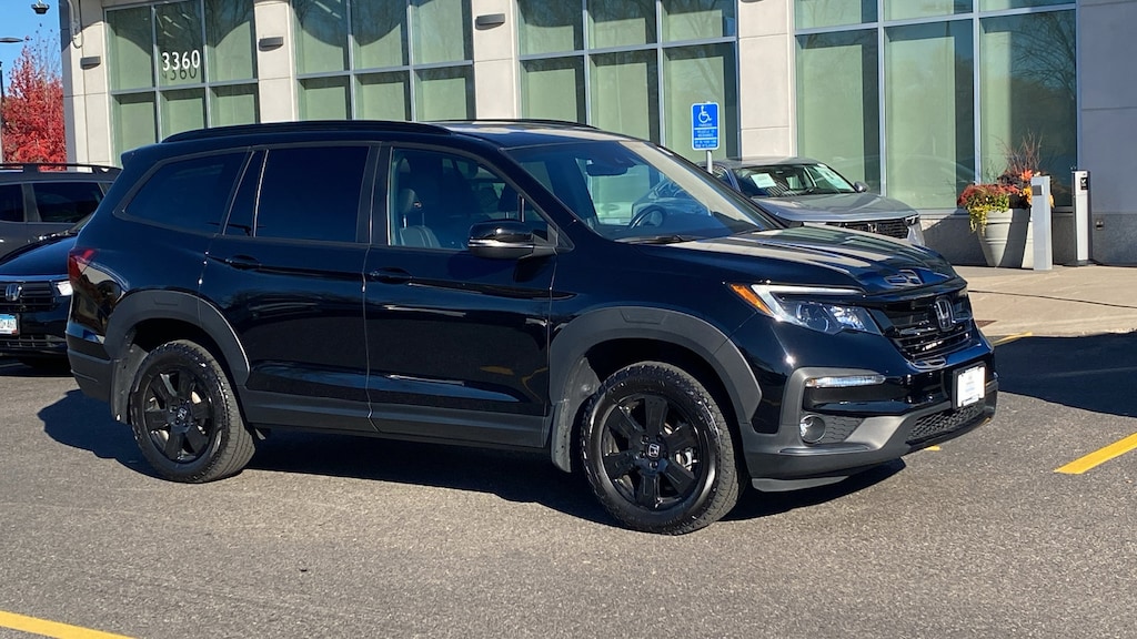 Used 2022 Honda Pilot TrailSport SUV