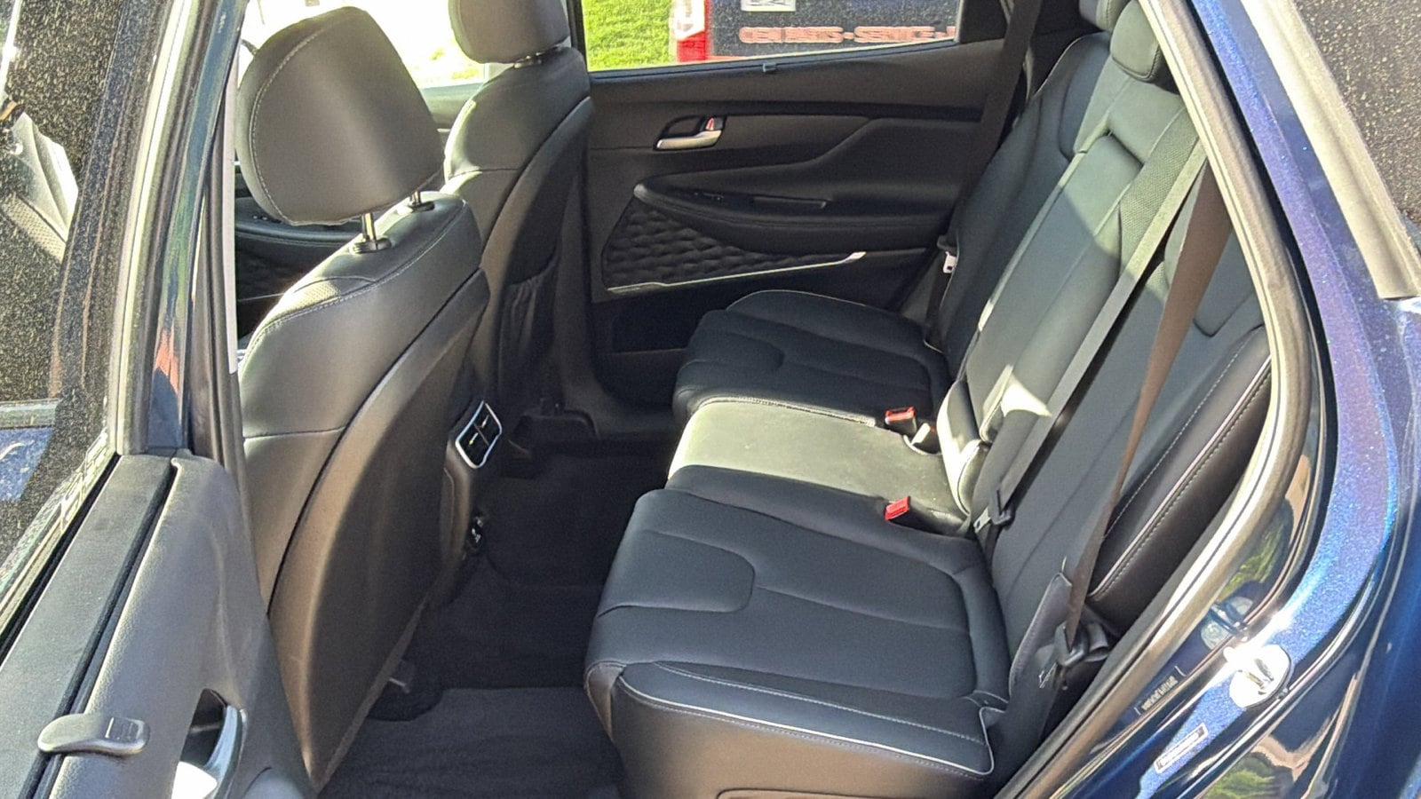 2023 Hyundai Santa Fe Limited - Photo 12