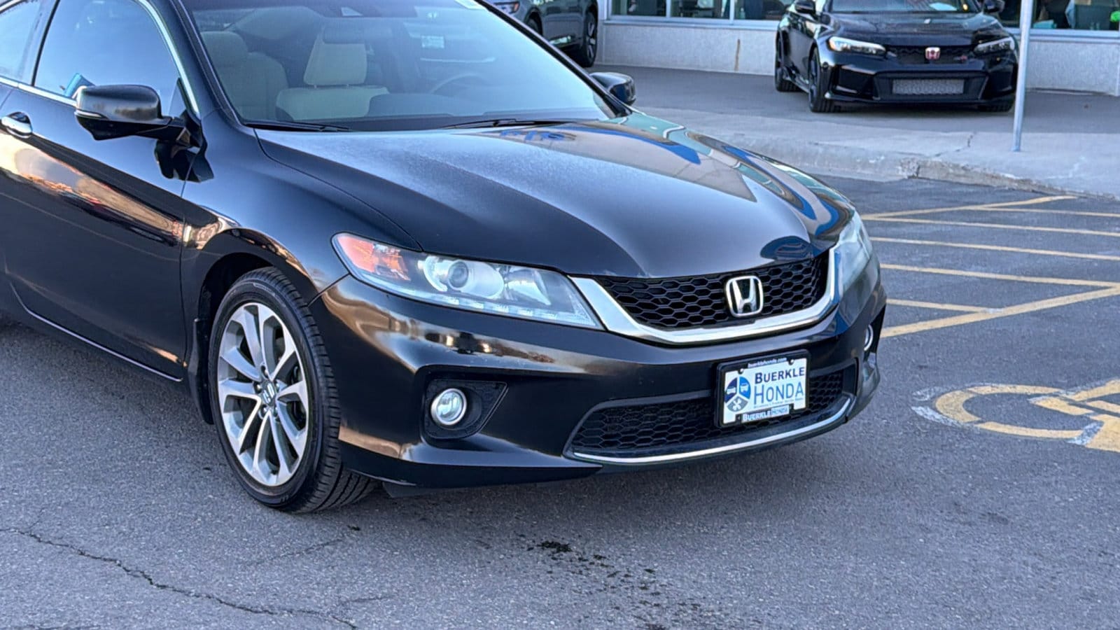 Used 2013 Honda Accord EX-L V6 with VIN 1HGCT2B89DA000969 for sale in Saint Paul, Minnesota
