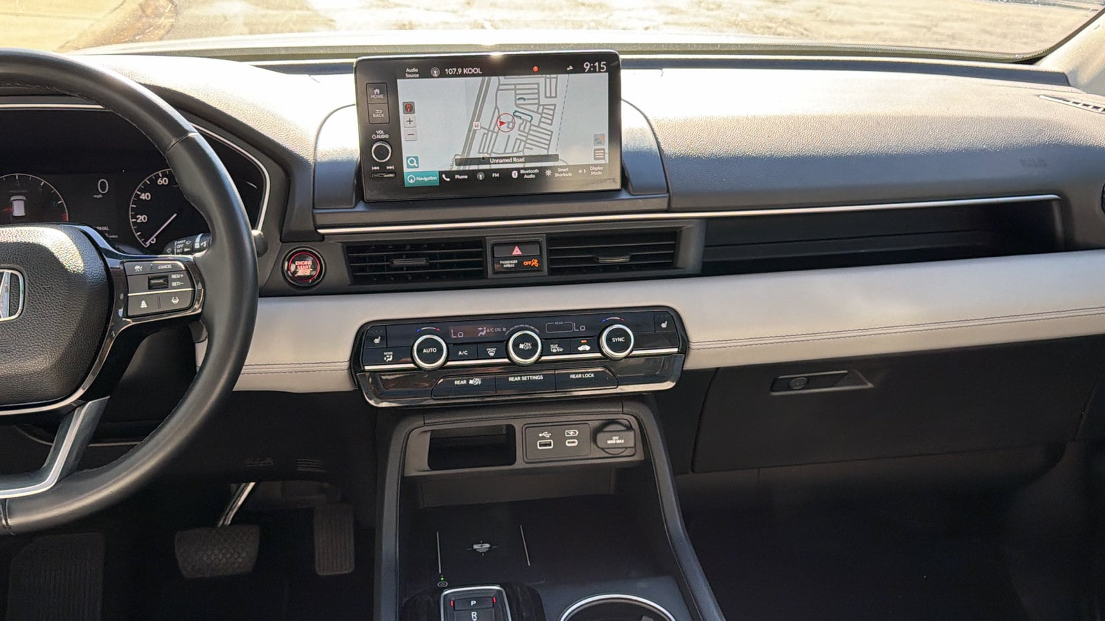 2023 Honda Pilot Touring - Photo 16
