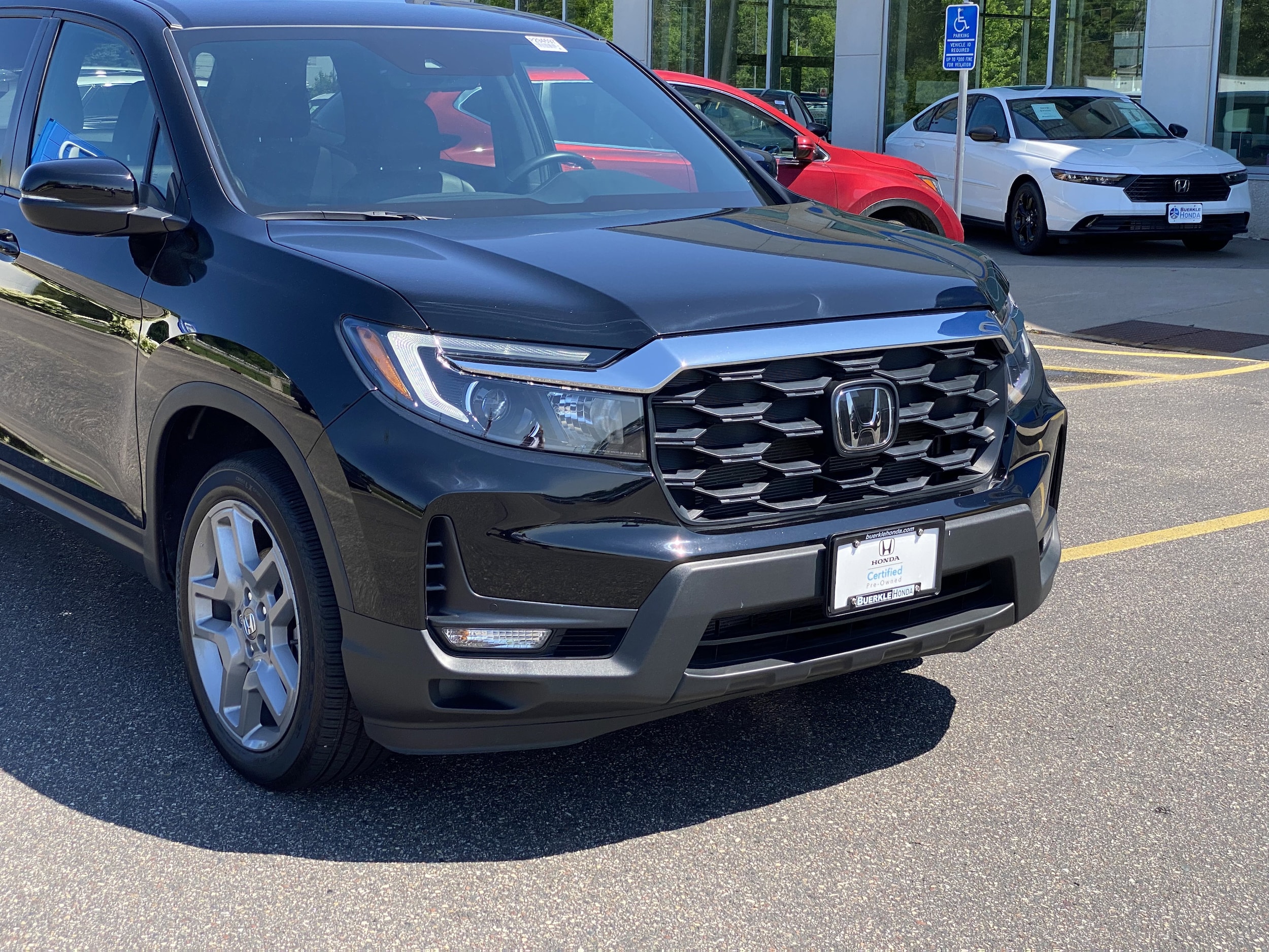 Certified 2022 Honda Passport EX-L with VIN 5FNYF8H53NB026763 for sale in Saint Paul, Minnesota