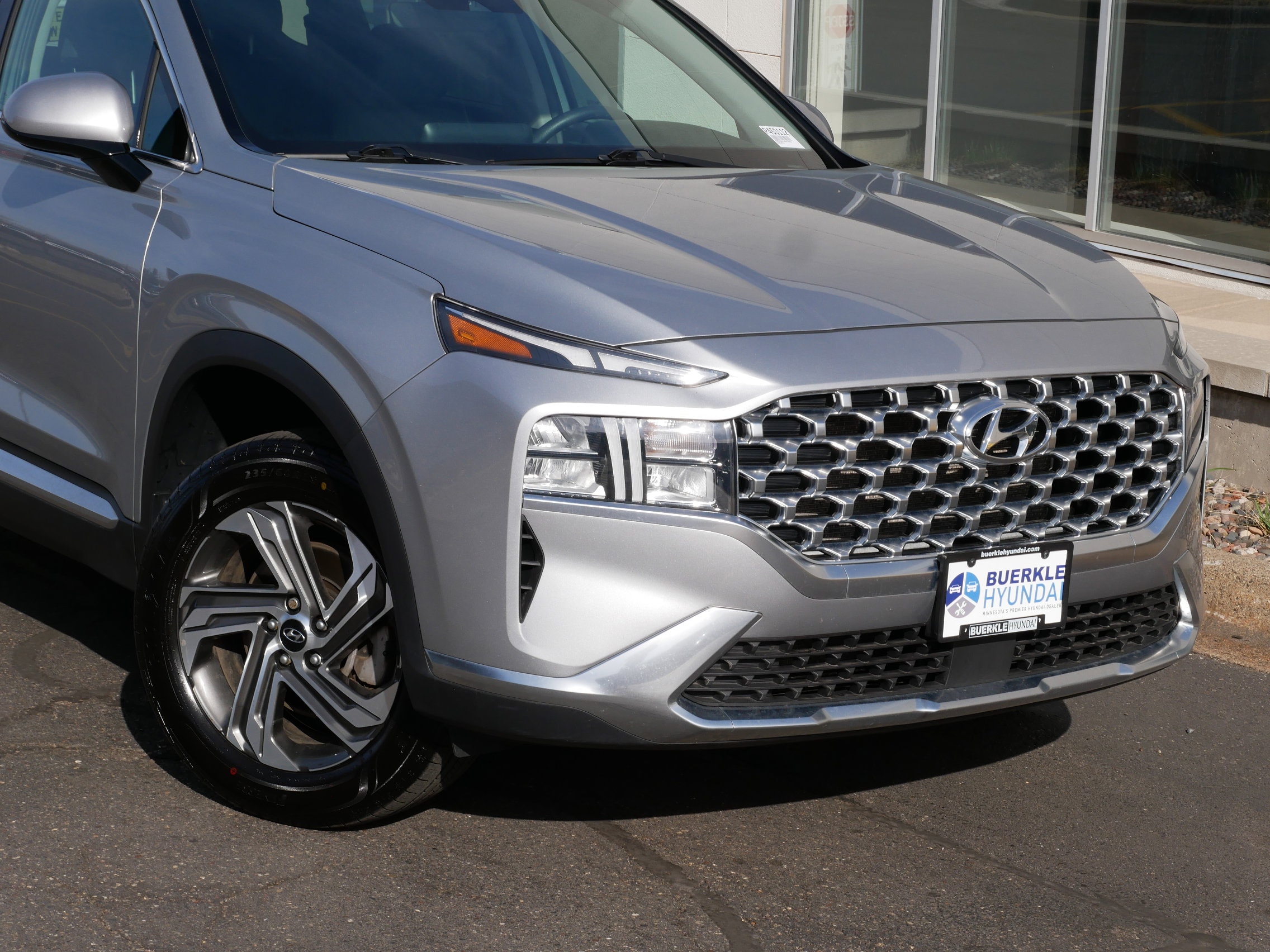 Certified 2022 Hyundai Santa Fe SEL with VIN 5NMS2DAJ1NH470921 for sale in Saint Paul, Minnesota