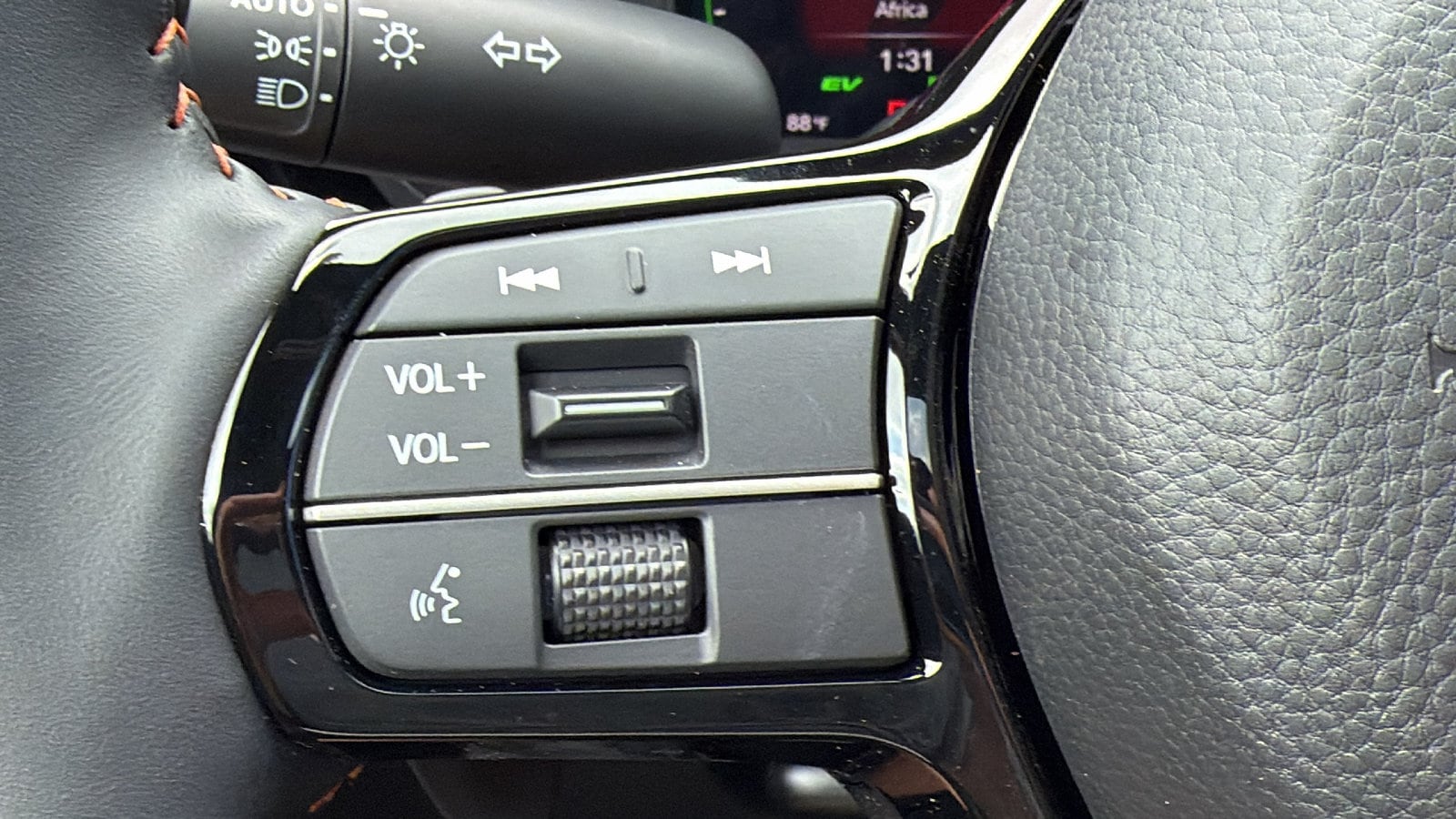 2026 Honda CR-V Sport Touring - Photo 24