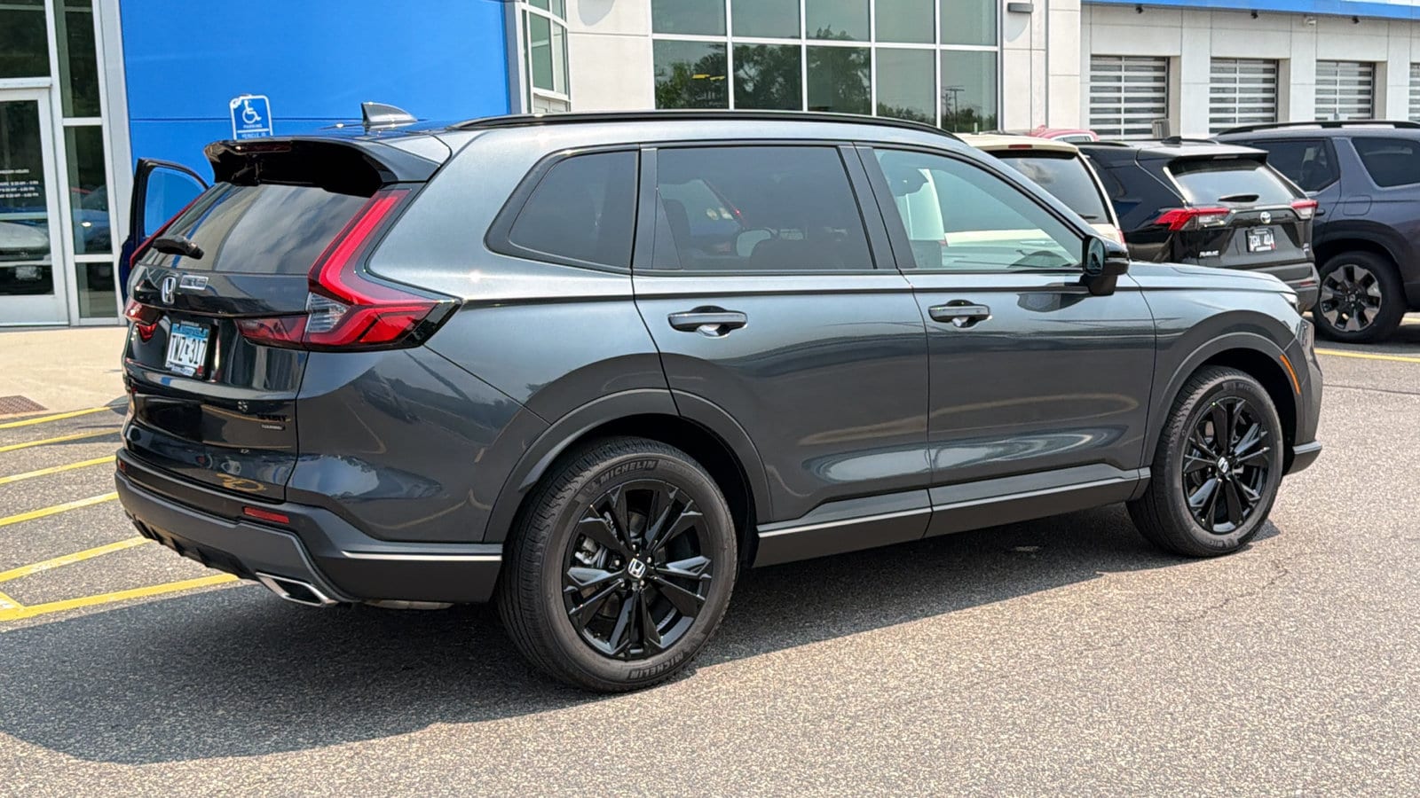 2026 Honda CR-V Sport Touring - Photo 6
