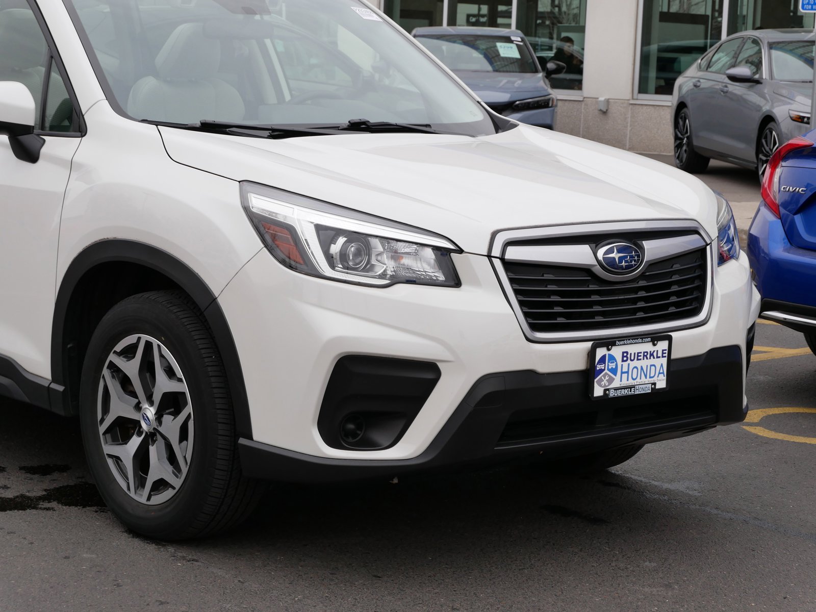 Used 2020 Subaru Forester Premium with VIN JF2SKAJC2LH471687 for sale in Saint Paul, Minnesota