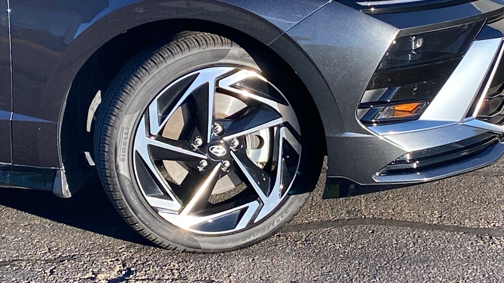 Certified 2025 Hyundai Sonata SEL Convenience Sedan