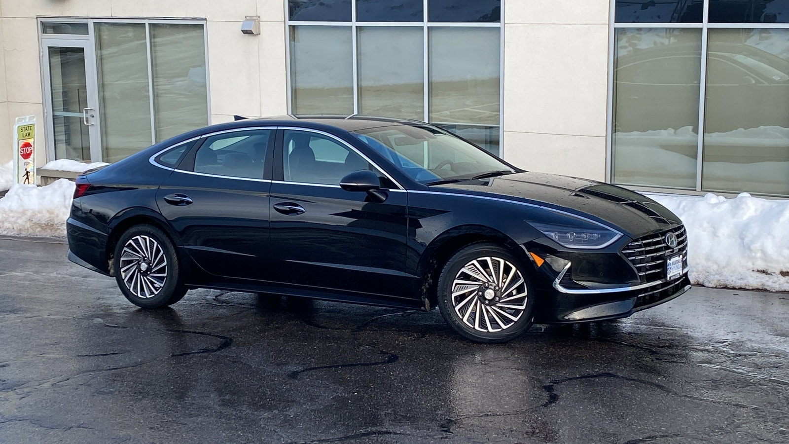 2021 Hyundai Sonata Hybrid Limited's photo