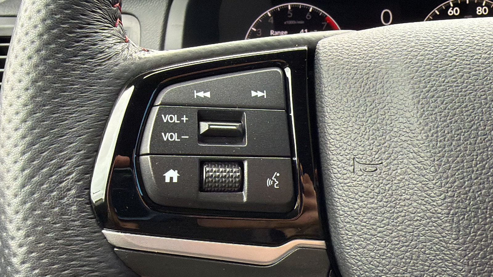 2025 Honda Ridgeline Black Edition - Photo 21