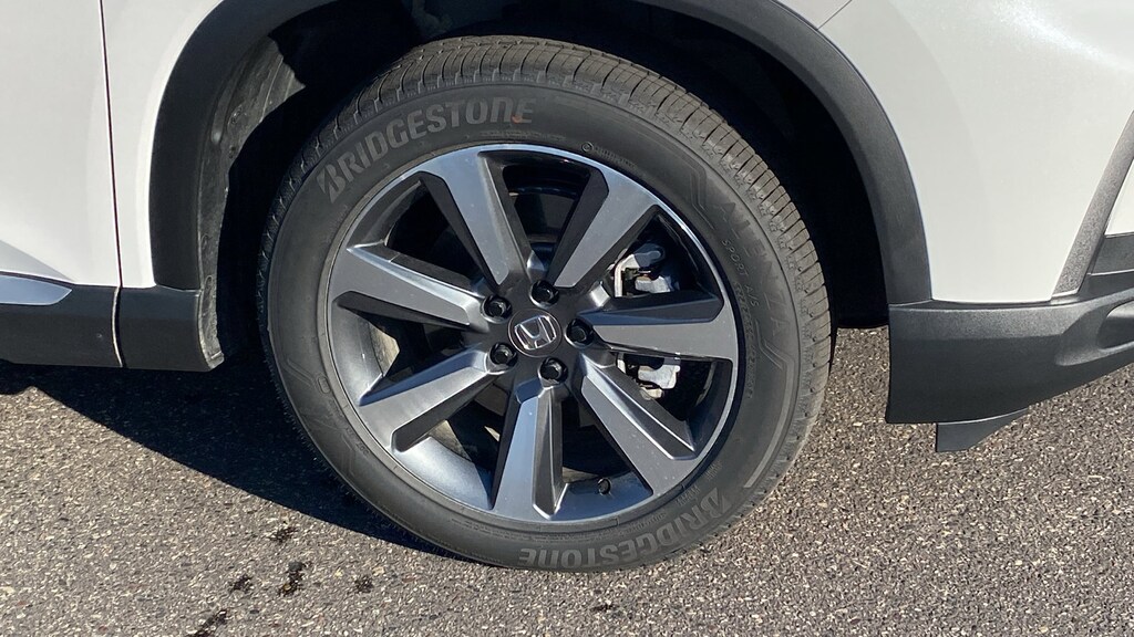 Certified 2025 Honda Pilot Elite SUV