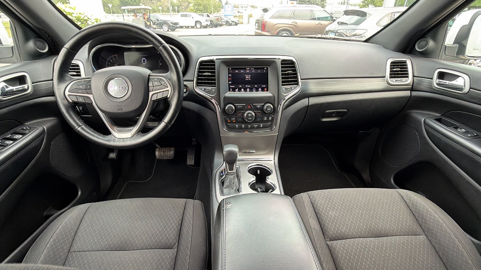 Photo 19