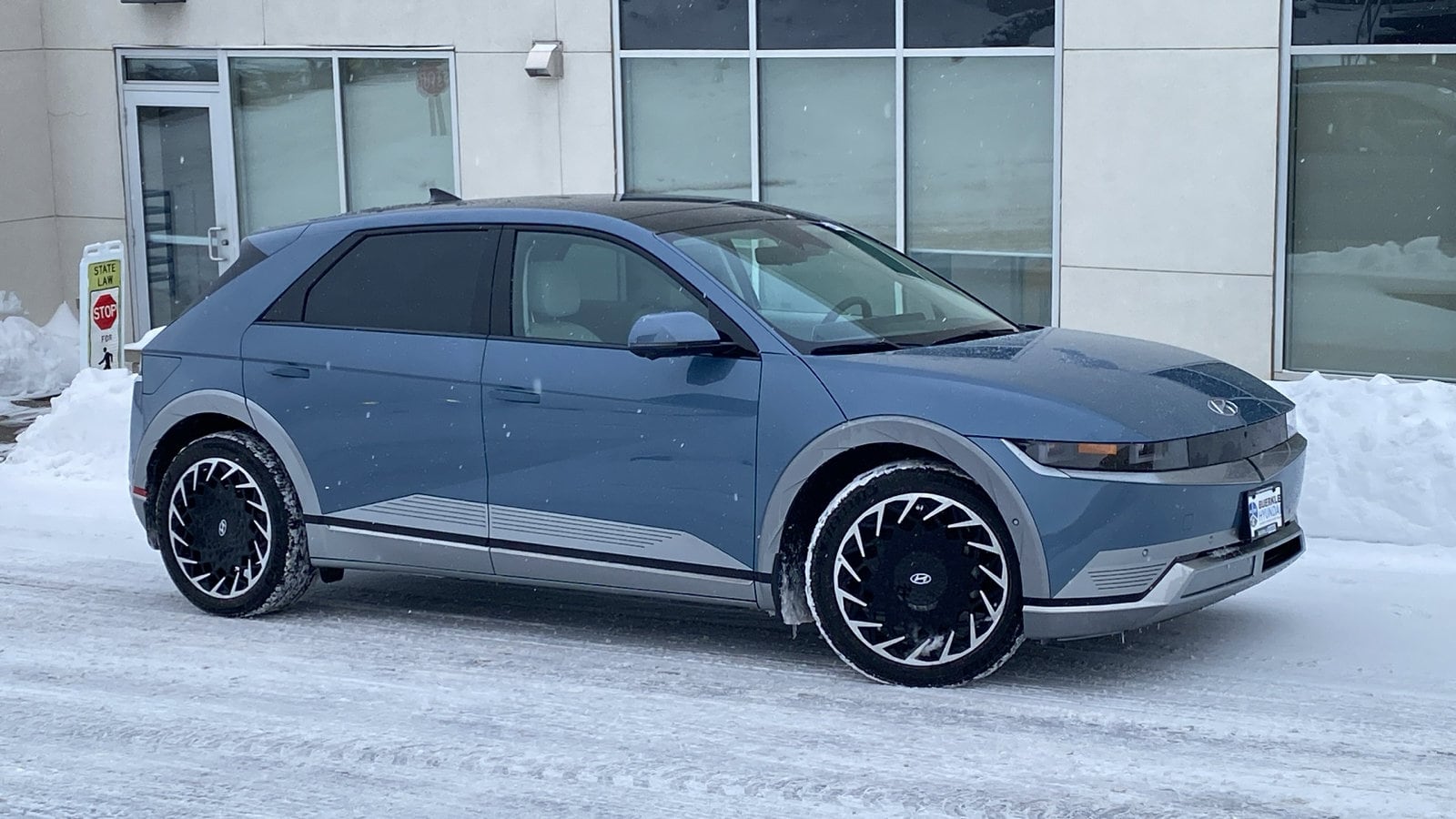 2024 Hyundai IONIQ 5 Limited's photo