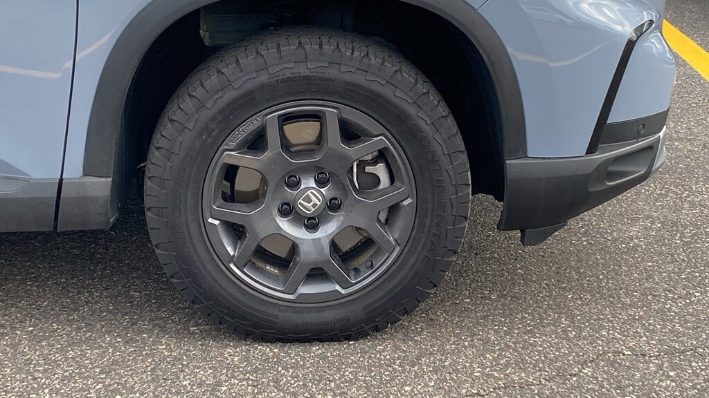 Certified 2025 Honda Pilot TrailSport SUV