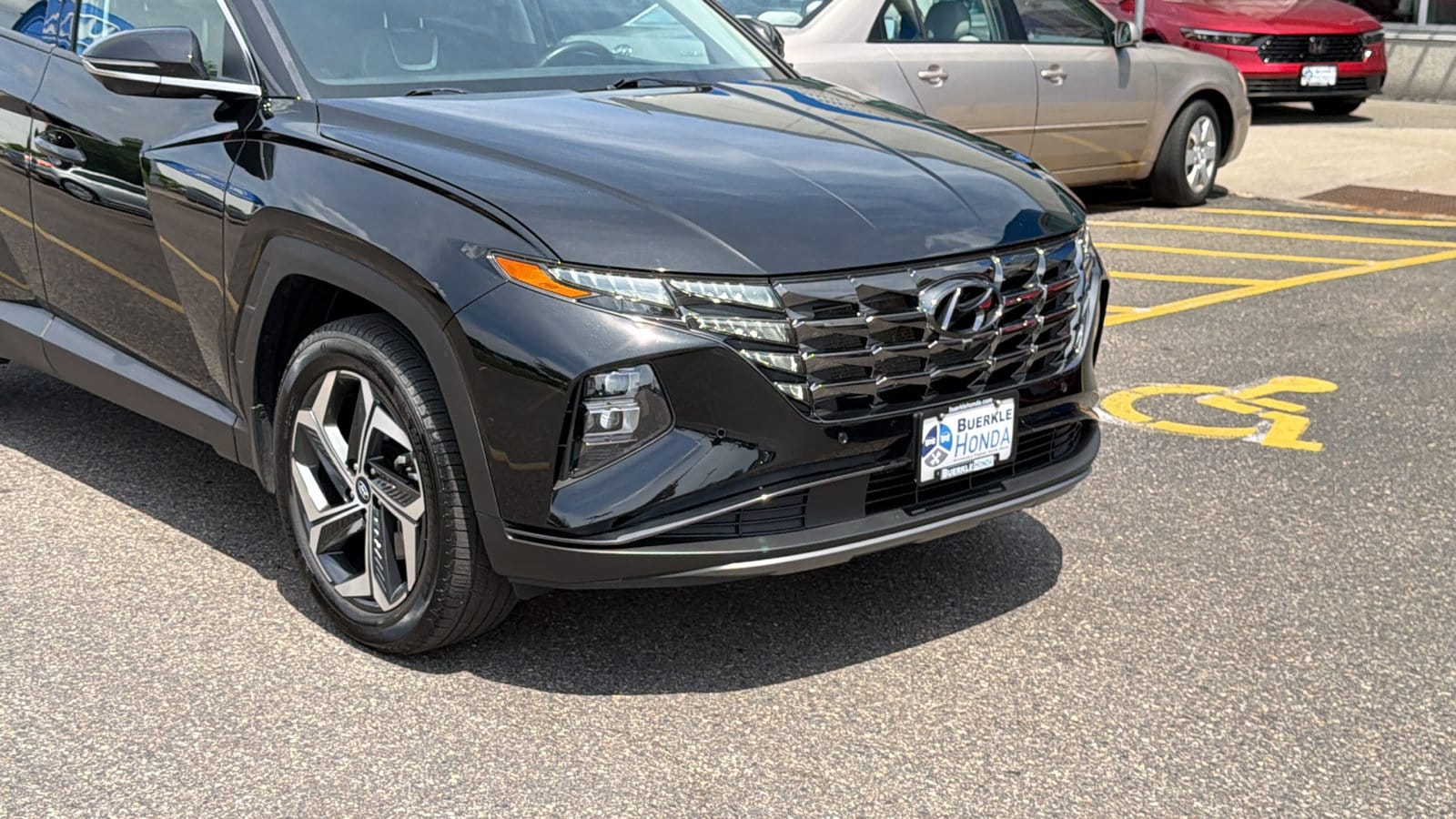 Used 2023 Hyundai Tucson Limited with VIN 5NMJECAE5PH277898 for sale in Saint Paul, Minnesota