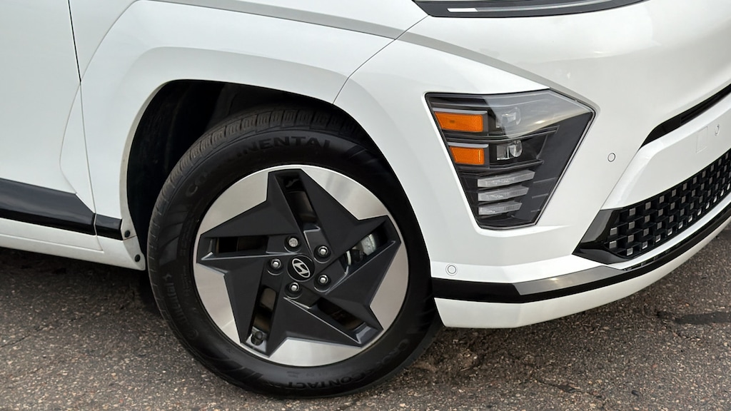 Certified 2025 Hyundai Kona Electric Limited SUV