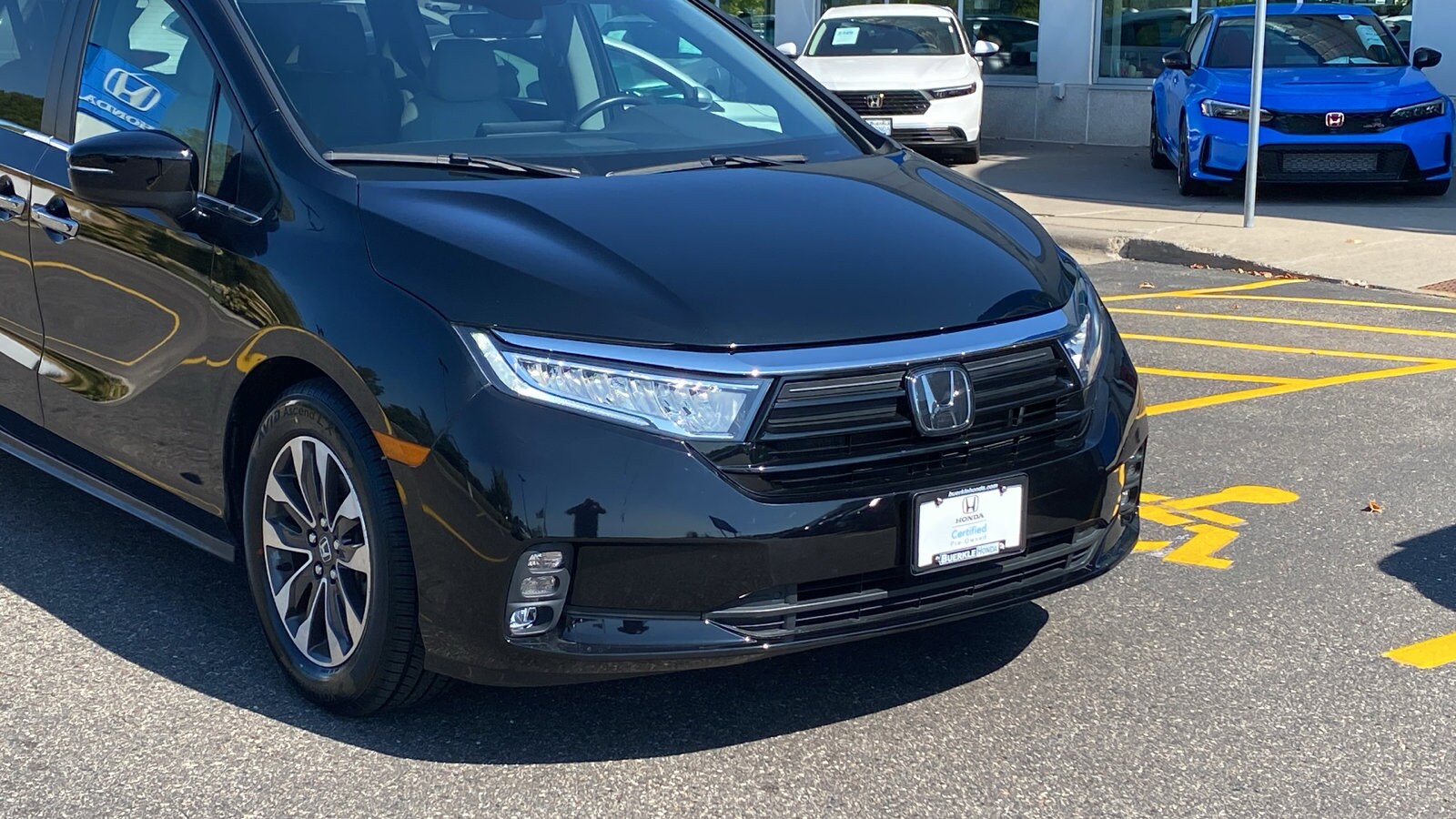 2022 Honda Odyssey EX-L photo 2