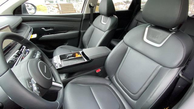 2025 Hyundai Tucson Limited - Photo 11