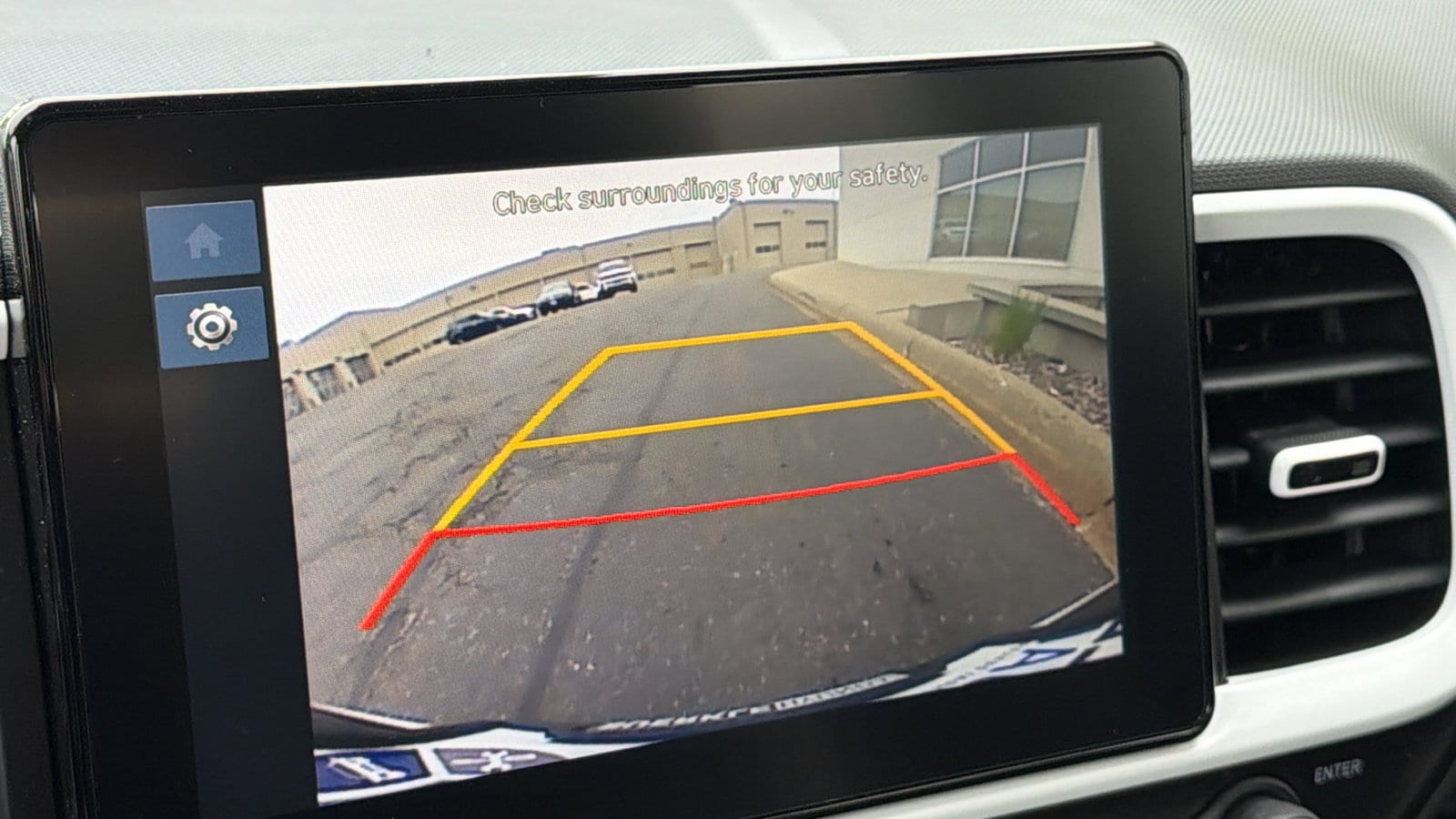 2026 Hyundai Venue SEL - Photo 28