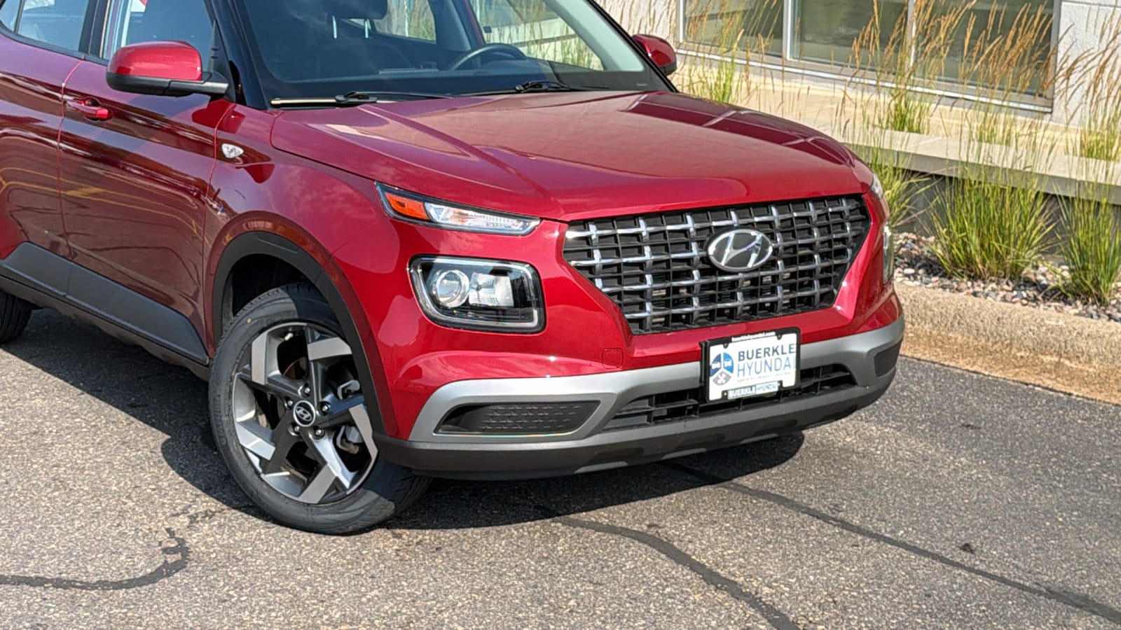 Certified 2023 Hyundai Venue SEL with VIN KMHRC8A38PU269917 for sale in Saint Paul, Minnesota