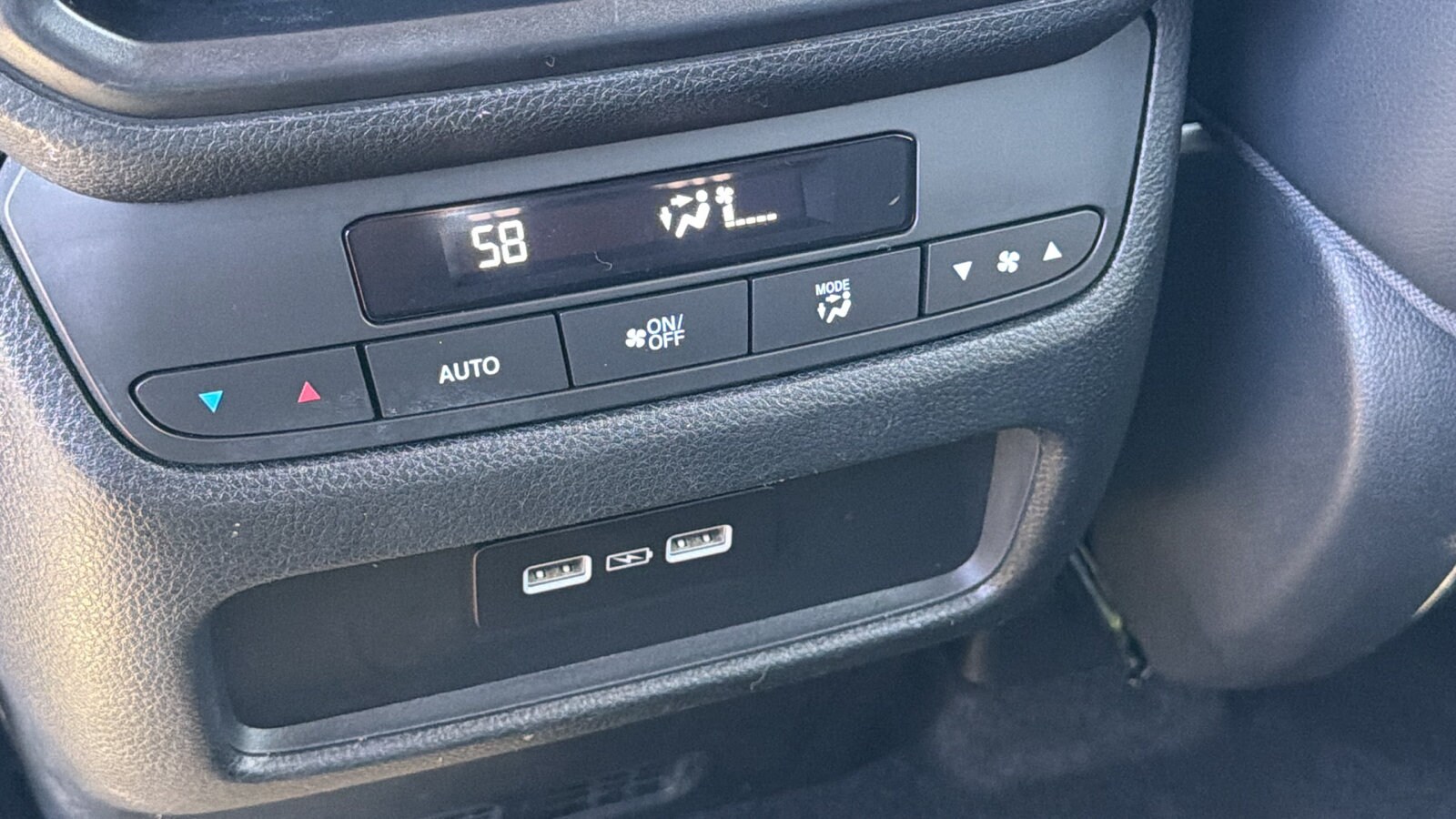 2023 Honda Pilot EX-L - Photo 21